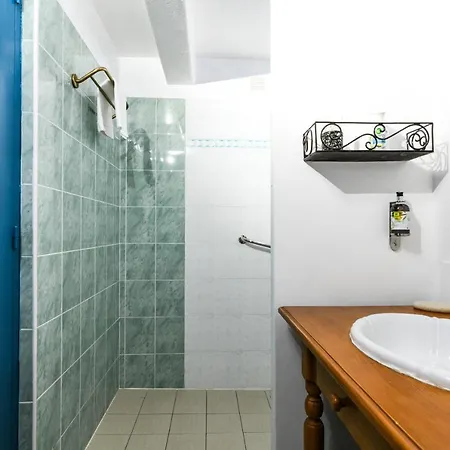 Hotel Logis Le Relais Du Bastidou Beaumarches