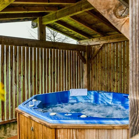 Hotel Logis Le Relais Du Bastidou Beaumarches