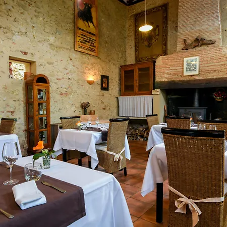 Hotel Logis Le Relais Du Bastidou