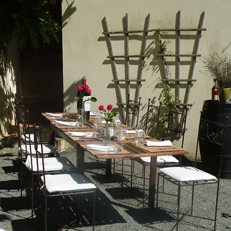 Hotel Logis Le Relais Du Bastidou Beaumarches