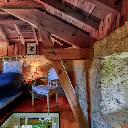 Logis Le Relais Du Bastidou 3*