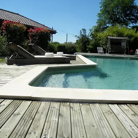 Hotel Logis Le Relais Du Bastidou 3*