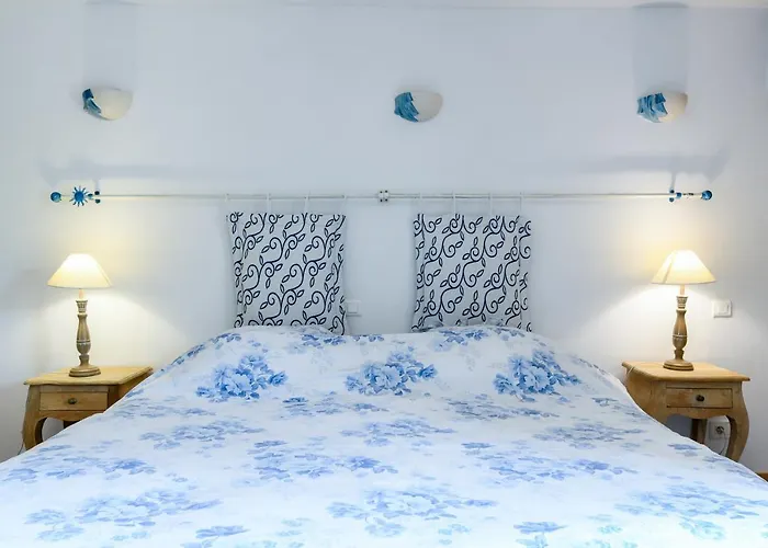 Logis Le Relais Du Bastidou 3*