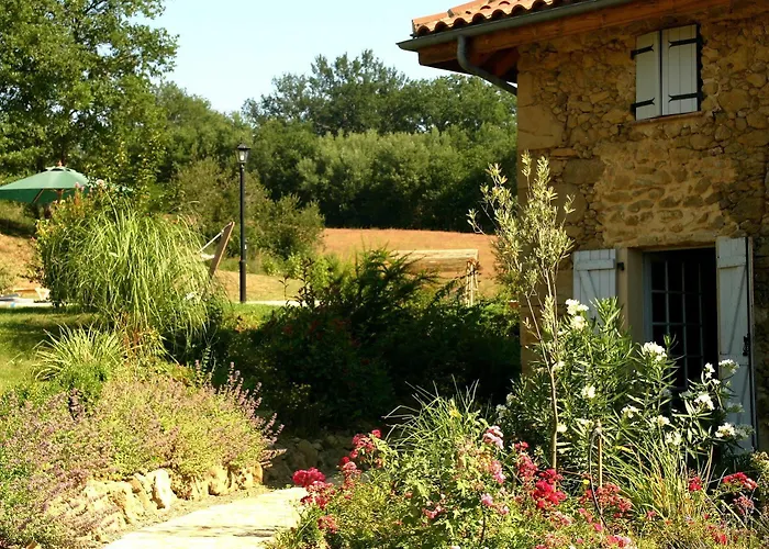 Logis Le Relais Du Bastidou 3* Beaumarches