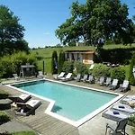 Hotel Logis Le Relais Du Bastidou 3*