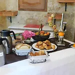 Hotel Logis Le Relais Du Bastidou Beaumarches