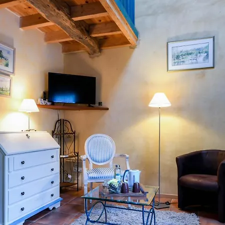 Hotel Logis Le Relais Du Bastidou Beaumarches