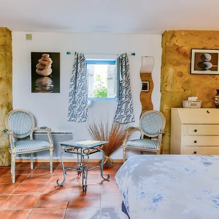 Logis Le Relais Du Bastidou Hotel 3*