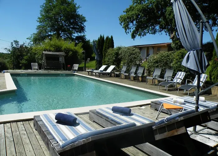 Logis Le Relais Du Bastidou Hotel Beaumarches