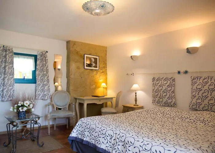 Hotel Logis Le Relais Du Bastidou