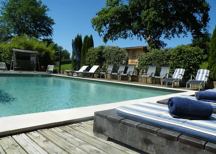 Hotel Logis Le Relais Du Bastidou 3*