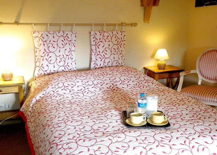 Logis Le Relais Du Bastidou 3* Beaumarches